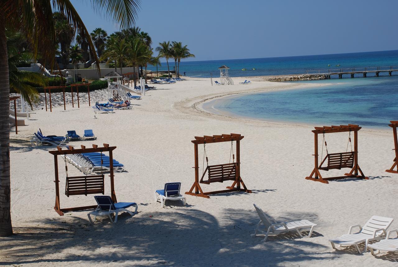 Luxury Villa Sleeps 6, Beach Access, Montego Bay Exterior photo